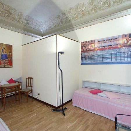 Residenza D'Epoca Montanini Bed & Breakfast Siena Bagian luar foto